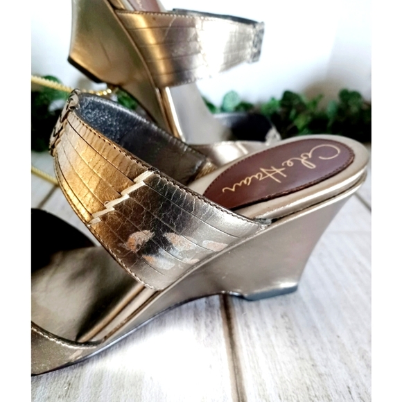 Cole Haan Open Toe Leather Straps Slide On Wedge Sandal - Gold Metallic - Picture 12 of 15